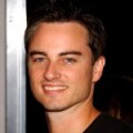 Kerr Smith sur Plug Rtl